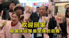 悄悄哭泣的女人